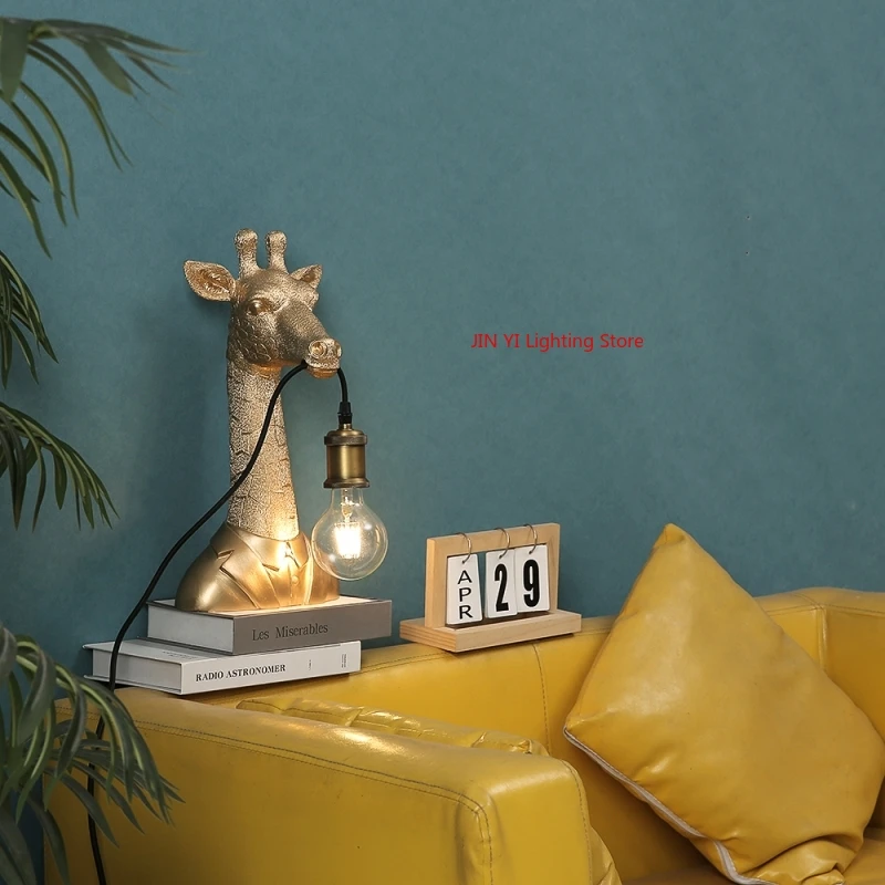 Golden Hot Sales Resin Giraffe - Decor Lighting Sales 评论和价格